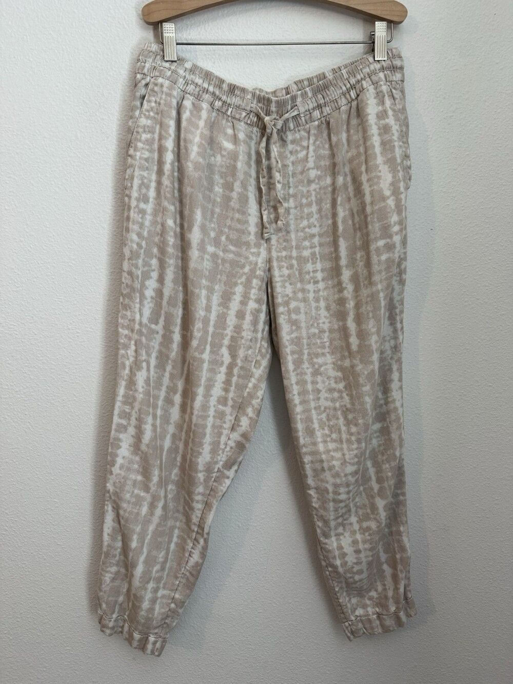 Old Navy Womens Pants Linen Blend Drawstring Petite M Tan White Tie Dye Beach